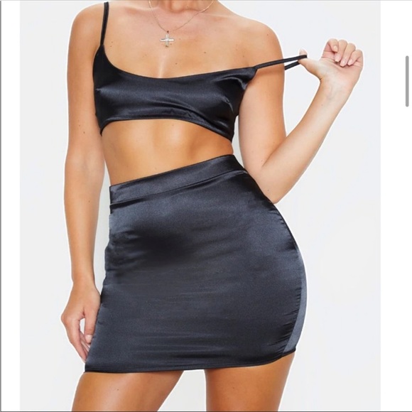 COPY - Black Two Piece Set - Picture 2 of 6